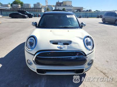 Piąte zdjęcie samochodu w środku: 2017 MINI COOPER S VIN:WMWXU3C36H2B64332 - miniatura