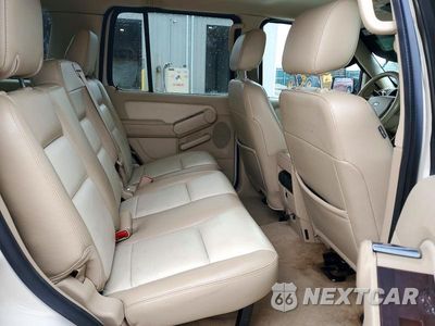Zdjęcie 11 z 13 samochodu: 2006 FORD EXPLORER LIMITED VIN:1FMEU75E56UB67720 - miniatura