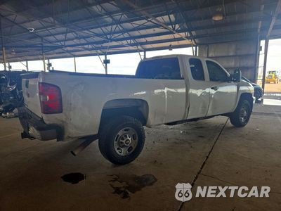 Trzecie zdjęcie samochodu z tyłu: 2013 CHEVROLET SILVERADO C2500 HEAVY DUTY VIN:1GC2CVCG0DZ190471 - miniatura