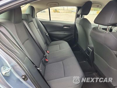 Zdjęcie 10 z 12 samochodu: 2021 TOYOTA COROLLA LE VIN:JTDEAMDE2MJ030911 - miniatura