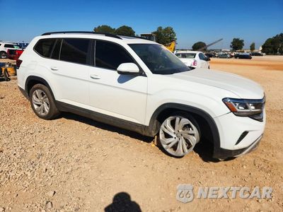 Czwarte zdjęcie samochodu z boku: 2021 VOLKSWAGEN ATLAS SE VIN:1V2JR2CA6MC546153 - miniatura