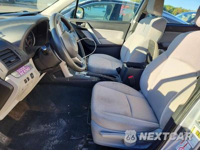 Zdjęcie 7 z 13 samochodu: 2014 SUBARU FORESTER 2.5I VIN:JF2SJAAC4EH496242 - miniatura