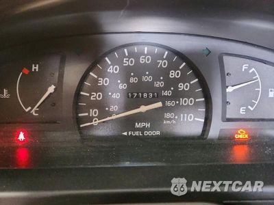 Zdjęcie 9 z 12 samochodu: 2002 TOYOTA TACOMA VIN:5TENL42N22Z132337 - miniatura