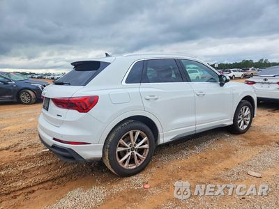 Trzecie zdjęcie samochodu z tyłu: 2024 AUDI Q3 PREMIUM S LINE 45 VIN:WA1DECF31R1196814 - miniatura