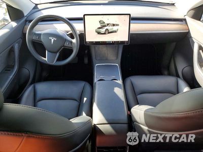 Zdjęcie 8 z 13 samochodu: 2022 TESLA MODEL Y VIN:7SAYGDEE7NF443655 - miniatura