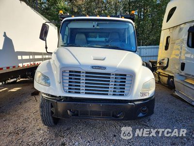 Piąte zdjęcie samochodu w środku: 2014 FREIGHTLINER BUSINESS CLASS M2 FLATBED TRUCK VIN:1FVACXDT1EHFR6972 - miniatura