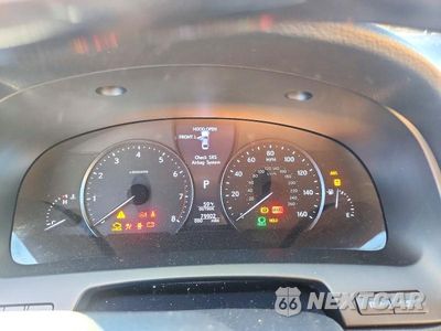 Zdjęcie 9 z 12 samochodu: 2014 LEXUS LS 460 VIN:JTHCL5EF1E5020393 - miniatura