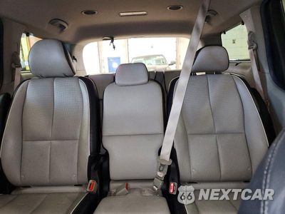 Zdjęcie 10 z 14 samochodu: 2019 KIA SEDONA EX VIN:KNDMB5C12K6556601 - miniatura