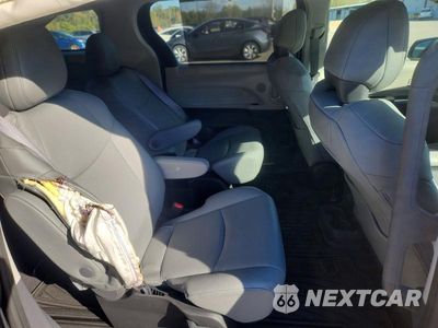 Zdjęcie 11 z 13 samochodu: 2023 TOYOTA SIENNA XLE VIN:5TDJSKFC3PS099514 - miniatura