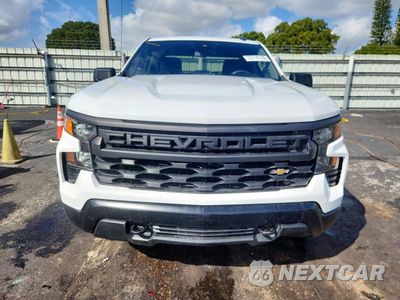 Piąte zdjęcie samochodu w środku: 2022 CHEVROLET SILVERADO K1500 VIN:1GCRDAED0NZ506203 - miniatura
