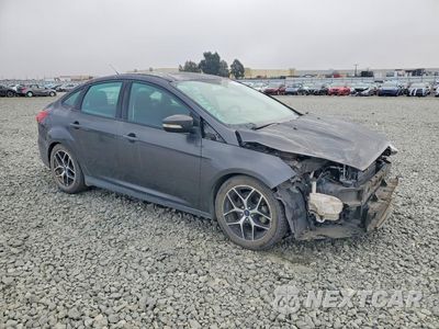 Czwarte zdjęcie samochodu z boku: 2018 FORD FOCUS SEL VIN:1FADP3H29JL261010 - miniatura