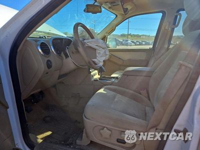 Zdjęcie 7 z 13 samochodu: 2009 FORD EXPLORER XLT VIN:1FMEU73E69UA15615 - miniatura