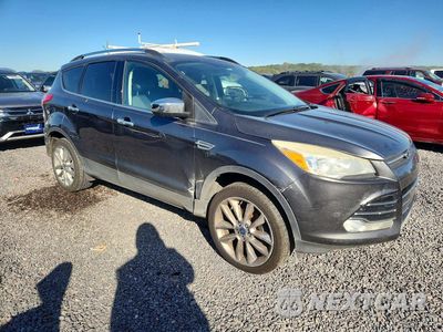 Czwarte zdjęcie samochodu z boku: 2015 FORD ESCAPE SE VIN:1FMCU0GX8FUC34355 - miniatura