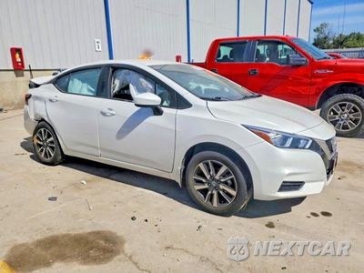 Czwarte zdjęcie samochodu z boku: 2022 NISSAN VERSA SV VIN:3N1CN8EV8NL839442 - miniatura