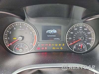 Zdjęcie 10 z 13 samochodu: 2019 KIA OPTIMA EX VIN:5XXGU4L11KG332139 - miniatura