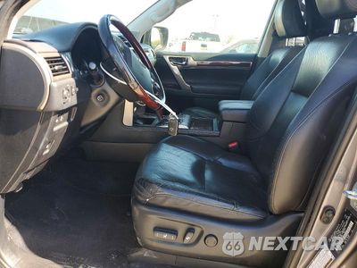 Zdjęcie 7 z 14 samochodu: 2017 LEXUS GX 460 VIN:JTJBM7FX9H5166460 - miniatura