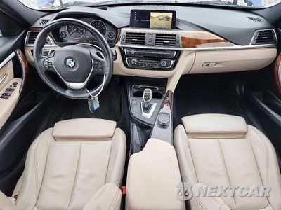 Zdjęcie 8 z 12 samochodu: 2018 BMW 330 I VIN:WBA8B9C59JK676636 - miniatura