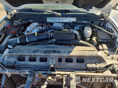 Zdjęcie 11 z 12 samochodu: 2019 CHEVROLET SILVERADO K2500 HEAVY DUTY LTZ VIN:1GC1KTEYXKF159560 - miniatura