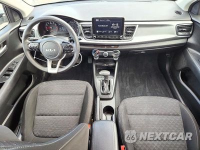 Zdjęcie 8 z 13 samochodu: 2022 KIA RIO S VIN:3KPA24AD2NE458256 - miniatura