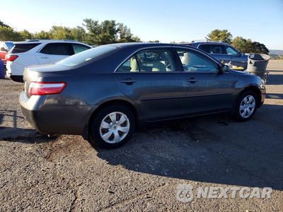Trzecie zdjęcie samochodu z tyłu: 2007 TOYOTA CAMRY LE VIN:4T1BE46K57U565661 - miniatura