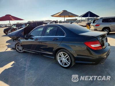 Drugie zdjęcie samochodu z przodu: 2013 MERCEDES-BENZ C 300 4MATIC VIN:WDDGF8AB6DR268201 - miniatura