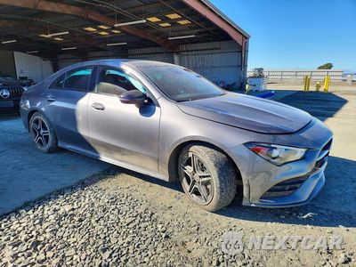 Czwarte zdjęcie samochodu z boku: 2020 MERCEDES-BENZ CLA 250 VIN:WDD5J4GB0LN025835 - miniatura