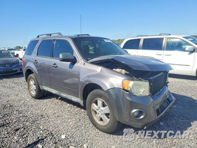 Czwarte zdjęcie samochodu z boku: 2010 FORD ESCAPE VIN:1FMCU0D78AKA43236 - miniatura