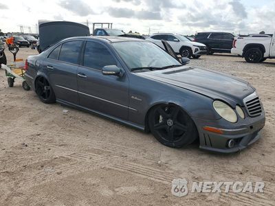 Czwarte zdjęcie samochodu z boku: 2007 MERCEDES-BENZ E 63 AMG VIN:WDBUF77X87B041999 - miniatura