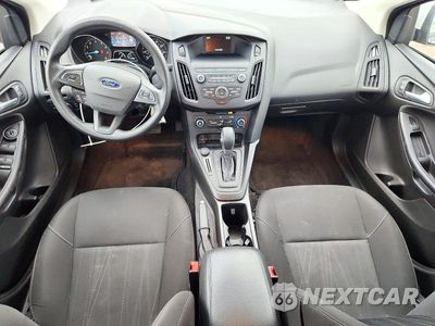 Zdjęcie 8 z 12 samochodu: 2018 FORD FOCUS SE VIN:1FADP3F27JL327721 - miniatura
