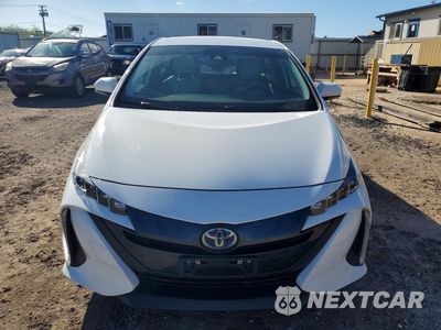 Piąte zdjęcie samochodu w środku: 2022 TOYOTA PRIUS PRIME LE VIN:JTDKAMFP5N3215168 - miniatura