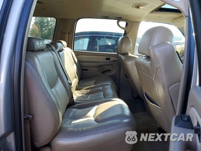 Zdjęcie 11 z 14 samochodu: 2005 GMC YUKON XL DENALI VIN:1GKFK66U35J143838 - miniatura