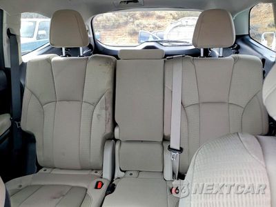 Zdjęcie 10 z 14 samochodu: 2023 SUBARU ASCENT PREMIUM VIN:4S4WMACD8P3422427 - miniatura
