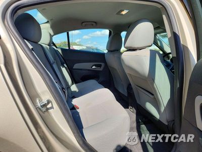 Zdjęcie 10 z 12 samochodu: 2013 CHEVROLET CRUZE LT VIN:1G1PC5SB2D7166611 - miniatura
