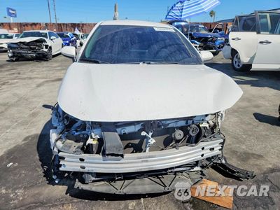 Piąte zdjęcie samochodu w środku: 2021 TOYOTA COROLLA LE VIN:JTDEAMDE2MJ008875 - miniatura