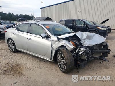 Czwarte zdjęcie samochodu z boku: 2023 NISSAN ALTIMA SL VIN:1N4BL4EV5PN325175 - miniatura
