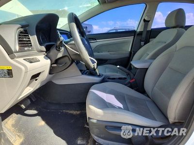 Zdjęcie 7 z 12 samochodu: 2017 HYUNDAI ELANTRA SE VIN:5NPD84LF8HH168078 - miniatura