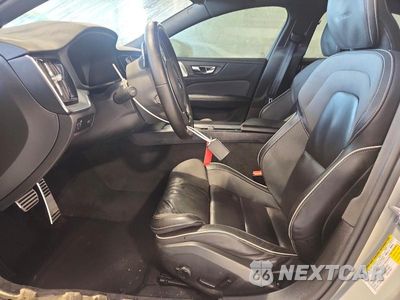 Zdjęcie 7 z 13 samochodu: 2019 VOLVO S60 T6 R-DESIGN VIN:7JRA22TM7KG014000 - miniatura