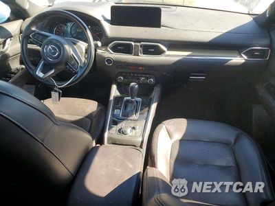Zdjęcie 8 z 13 samochodu: 2021 MAZDA CX-5 SIGNATURE VIN:JM3KFBEY1M0346136 - miniatura