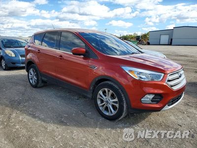 Czwarte zdjęcie samochodu z boku: 2019 FORD ESCAPE SE VIN:1FMCU9GD0KUA61578 - miniatura
