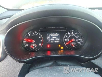 Zdjęcie 9 z 13 samochodu: 2018 KIA SORENTO L VIN:5XYPG4A37JG350649 - miniatura