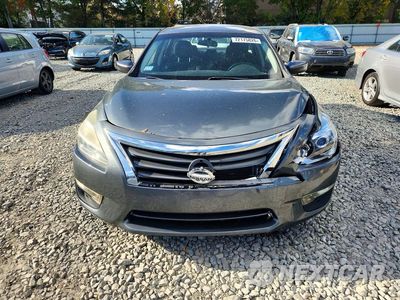 Piąte zdjęcie samochodu w środku: 2015 NISSAN ALTIMA 2.5 S VIN:1N4AL3APXFN374397 - miniatura