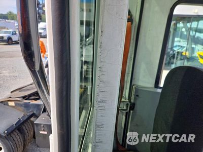 Zdjęcie 11 z 12 samochodu: 2018 AUTOCAR XSPOTTER YARD TRUCK VIN:516H4GF26JH225674 - miniatura