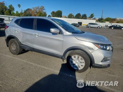 Czwarte zdjęcie samochodu z boku: 2020 NISSAN ROGUE SPORT S VIN:JN1BJ1CW7LW646958 - miniatura