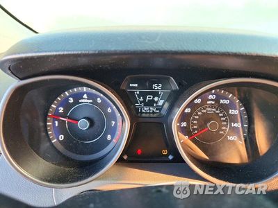 Zdjęcie 9 z 12 samochodu: 2014 HYUNDAI ELANTRA SE VIN:5NPDH4AE7EH485632 - miniatura