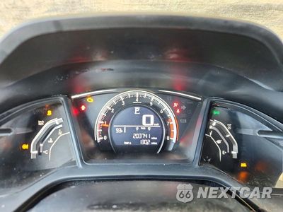 Zdjęcie 9 z 12 samochodu: 2016 HONDA CIVIC LX VIN:19XFC2F55GE074807 - miniatura