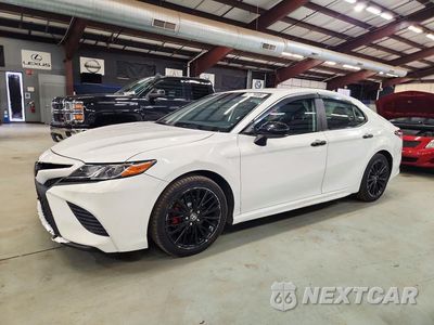 2020 TOYOTA CAMRY SE NIGHTSHADE 4T1G11BK8LU017749 - główne zdjęcie licytacji z USA - miniatura