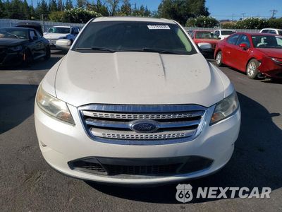 Piąte zdjęcie samochodu w środku: 2010 FORD TAURUS SHO VIN:1FAHP2KTXAG102387 - miniatura