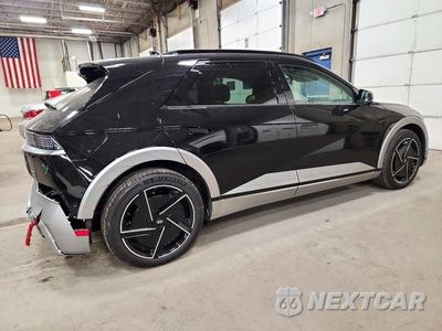 Trzecie zdjęcie samochodu z tyłu: 2025 HYUNDAI IONIQ 5 LIMITED VIN:7YAKRDDC5SY019764 - miniatura