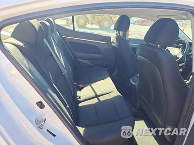 Zdjęcie 10 z 12 samochodu: 2020 HYUNDAI ELANTRA SEL VIN:5NPD84LF6LH532362 - miniatura