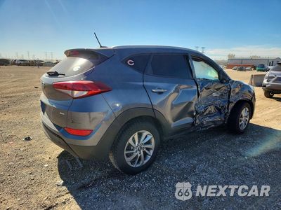 Trzecie zdjęcie samochodu z tyłu: 2017 HYUNDAI TUCSON SE VIN:KM8J3CA42HU475227 - miniatura